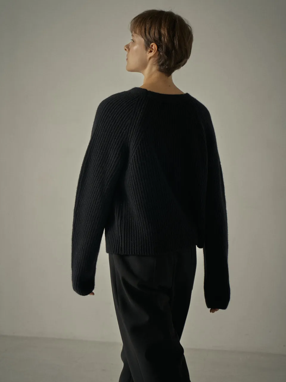 Alpaca Cropped Cardigan - Black