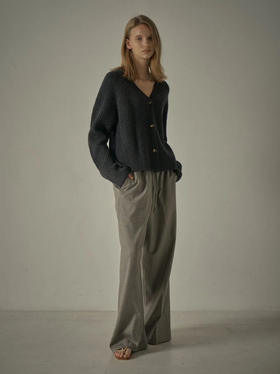 Alpaca Cropped Cardigan - Charcoal