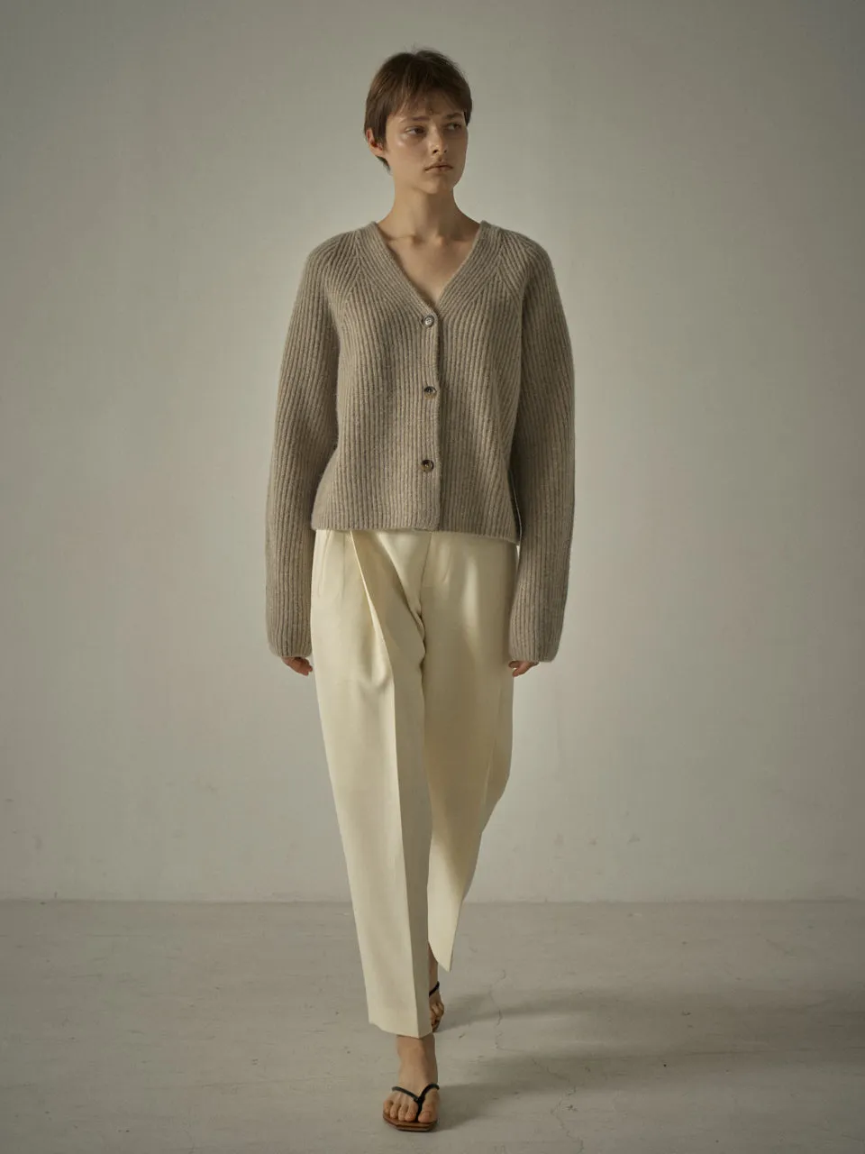 Alpaca Cropped Cardigan - Oatmeal