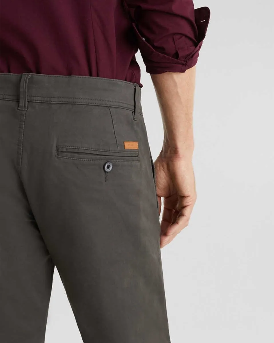 Esprit° Stretch chinos in stretch cotton dark grey