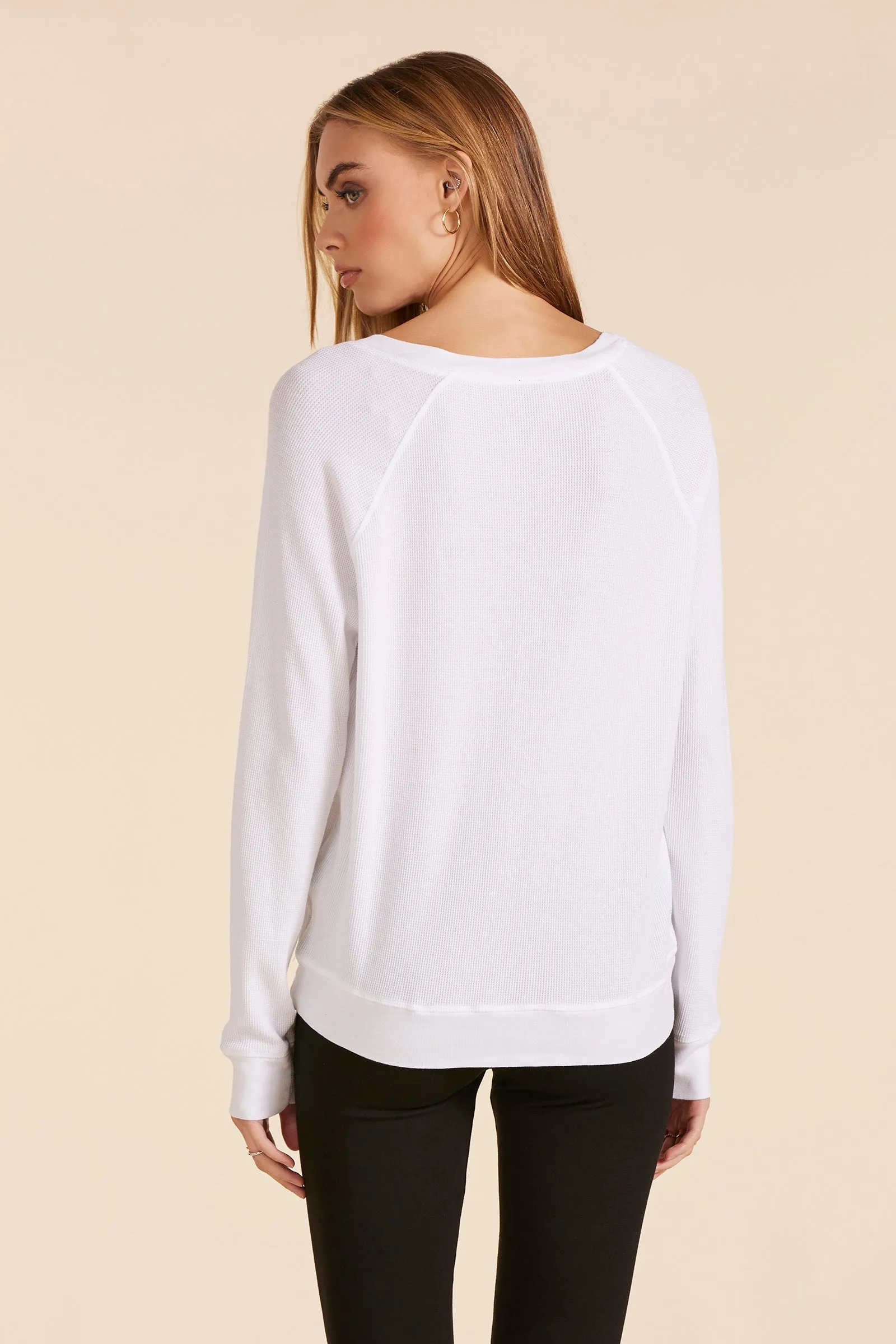 V-NECK BOYFRIEND LONG SLEEVE TOP